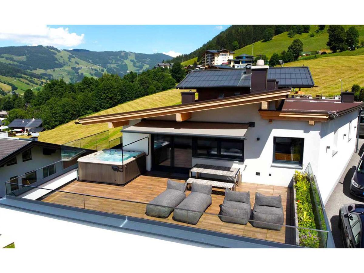 Ferienwohnungen Falkenstein Hinterglemm Saalbach-Hinterglemm Exteriör bild